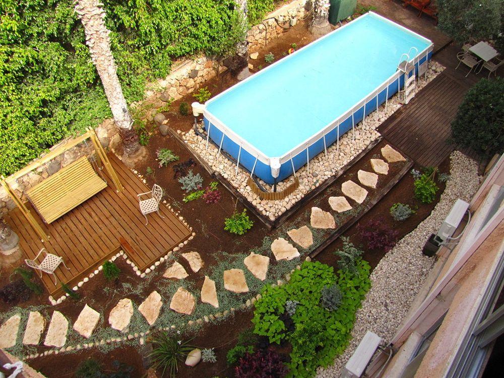 Hotel Beit Maimon Zikhron Ya'akov Exterior photo